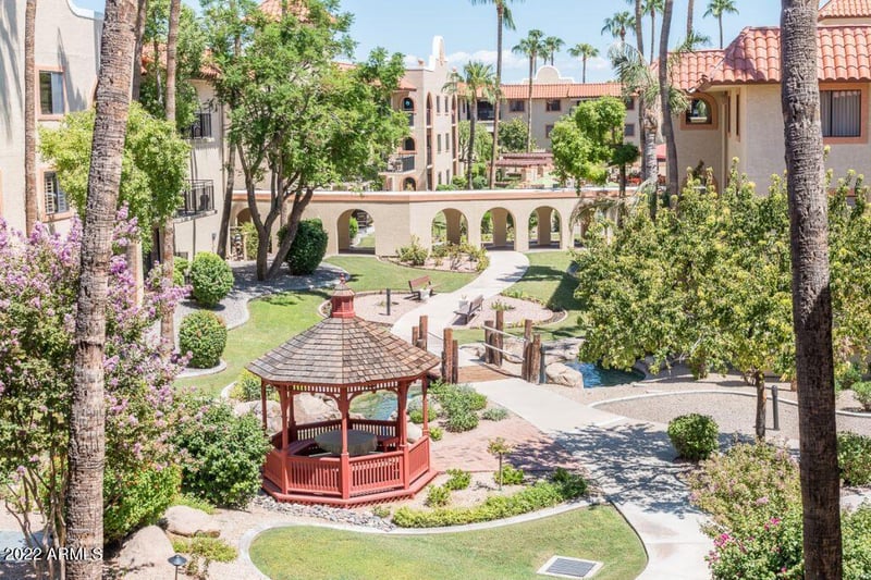 10330 Thunderbird Blvd #C307, Sun City, AZ 85351