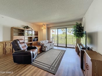 10330 Thunderbird Blvd #C318, Sun City, AZ 85351