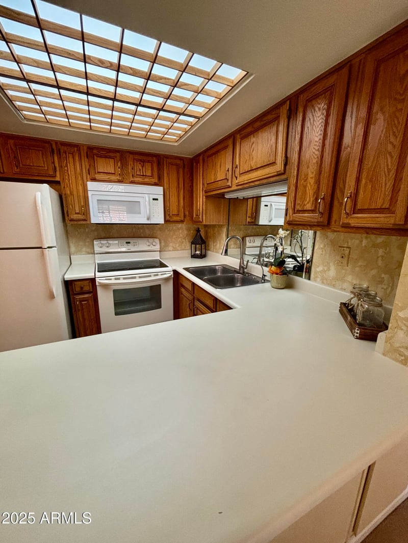 10330 Thunderbird Blvd #C326, Sun City, AZ 85351