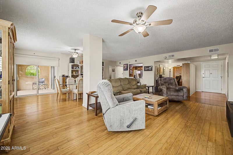 10330 Thunderbird Blvd #A209, Sun City, AZ 85351