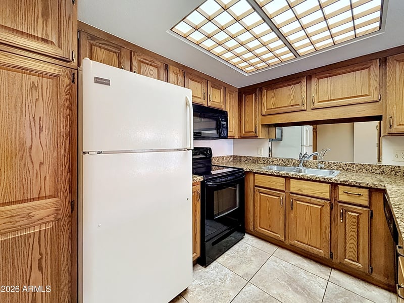 10330 Thunderbird Blvd #A303, Sun City, AZ 85351