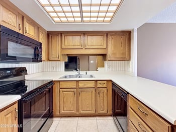 10330 Thunderbird Blvd #A304, Sun City, AZ 85351