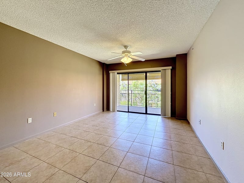 10330 Thunderbird Blvd #A304, Sun City, AZ 85351