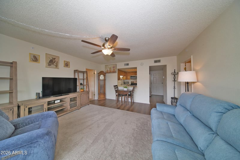 10330 Thunderbird Blvd #B110, Sun City, AZ 85351