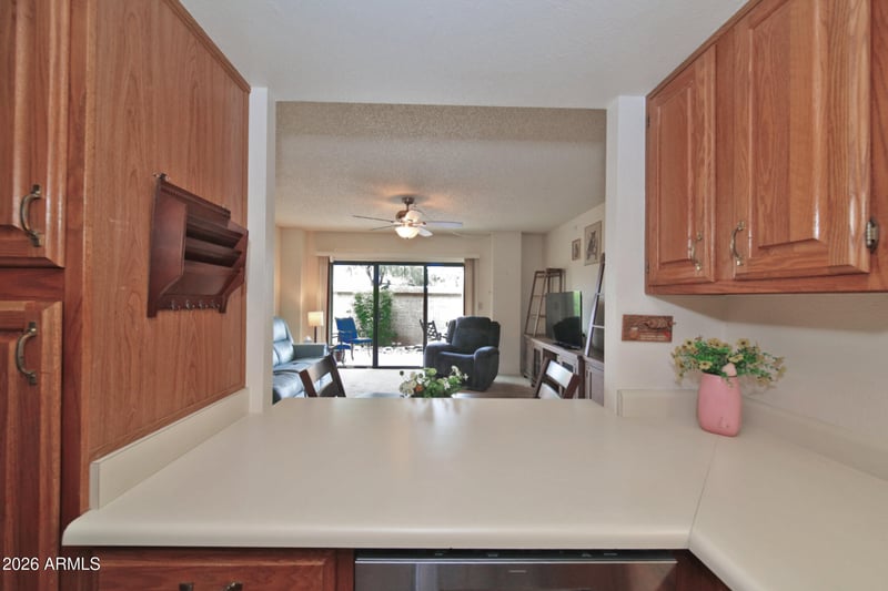 10330 Thunderbird Blvd #B110, Sun City, AZ 85351