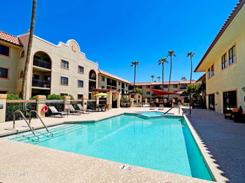 10330 Thunderbird Blvd #B114, Sun City, AZ 85351