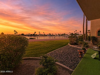 10330 Thunderbird Blvd #B114, Sun City, AZ 85351