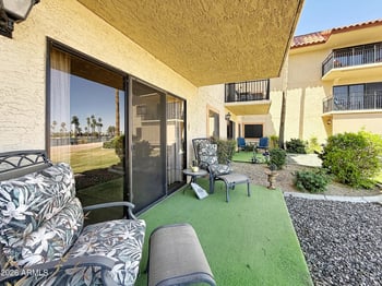 10330 Thunderbird Blvd #B114, Sun City, AZ 85351