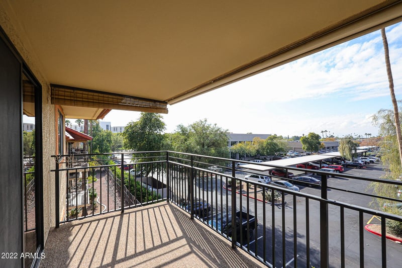 10330 W Thunderbird Blvd #B307, Sun City, AZ 85351