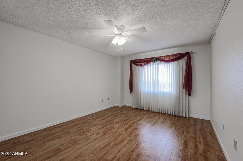 10330 W Thunderbird Blvd #B307, Sun City, AZ 85351