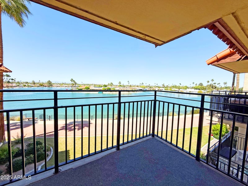 10330 W Thunderbird Blvd #B313, Sun City, AZ 85351