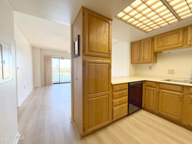 10330 W Thunderbird Blvd #B313, Sun City, AZ 85351
