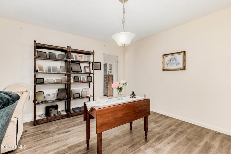 10330 Thunderbird Blvd #C103, Sun City, AZ 85351