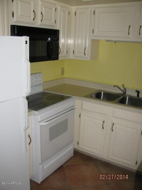 10330 W Thunderbird Blvd #C106, Sun City, AZ 85351