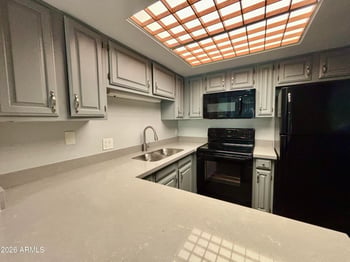 10330 Thunderbird Blvd #C107A, Sun City, AZ 85351