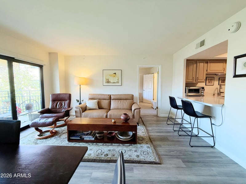 10330 Thunderbird Blvd #C202, Sun City, AZ 85351
