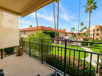 10330 Thunderbird Blvd #C202, Sun City, AZ 85351