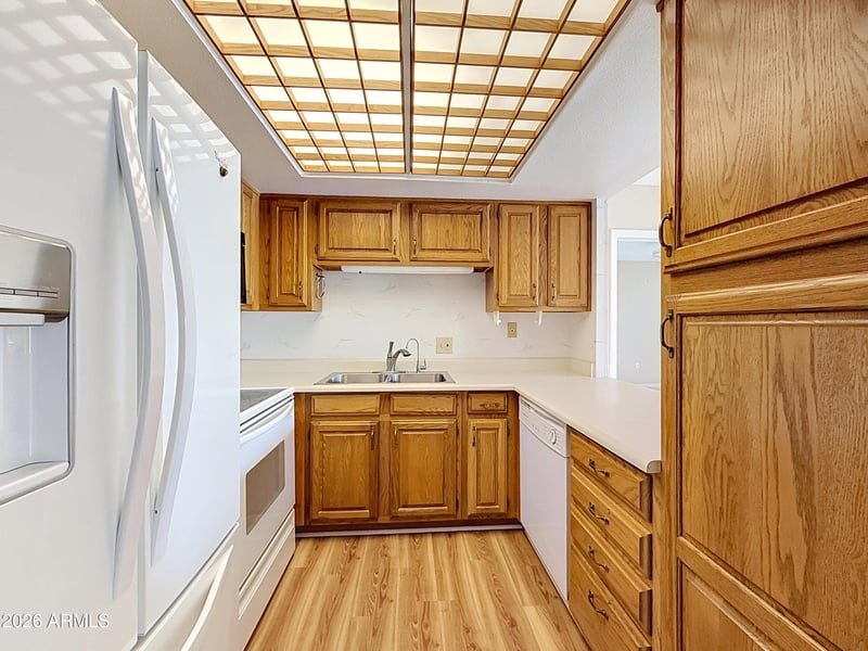 10330 Thunderbird Blvd #C222, Sun City, AZ 85351