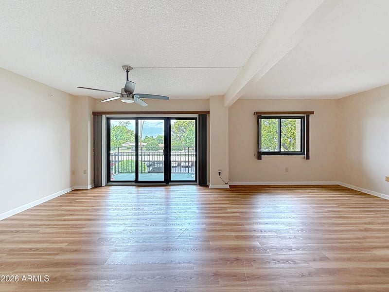 10330 Thunderbird Blvd #C222, Sun City, AZ 85351
