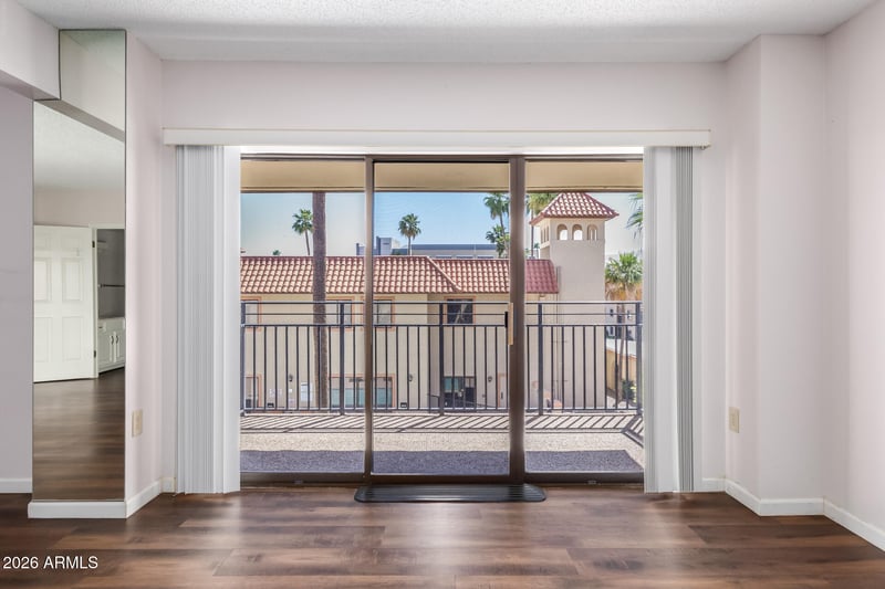 10330 Thunderbird Blvd #C308, Sun City, AZ 85351