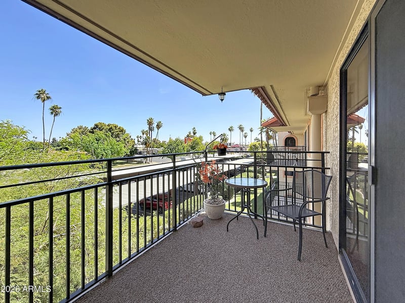 10330 Thunderbird Blvd #C318, Sun City, AZ 85351