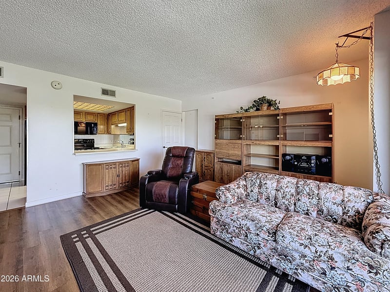 10330 Thunderbird Blvd #C318, Sun City, AZ 85351