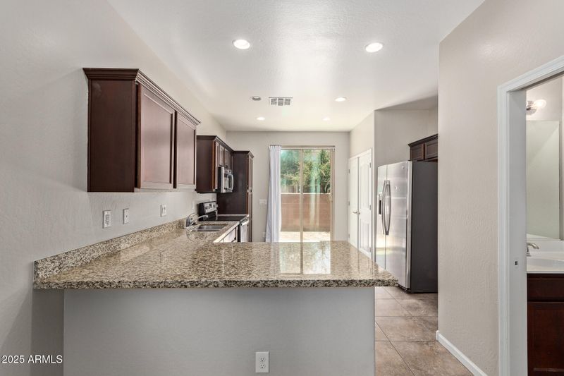 10331 W Devonshire Ave, Phoenix, AZ 85037