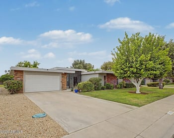 10333 Highwood Ln, Sun City, AZ 85373