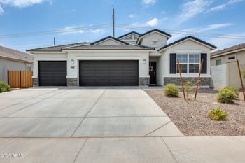 10333 Sonrisas St, Tolleson, AZ 85353