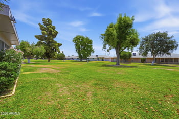 10333 Highwood Ln, Sun City, AZ 85373