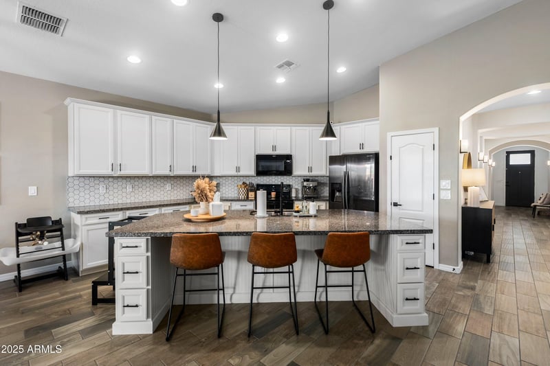 10334 Corbin Ave, Mesa, AZ 85212