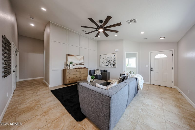 10334 Diamond Ave, Mesa, AZ 85208