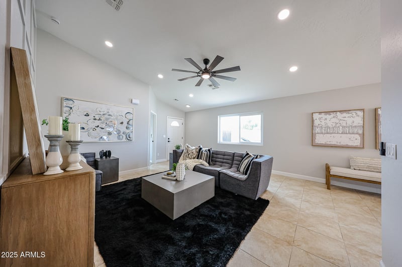 10334 Diamond Ave, Mesa, AZ 85208