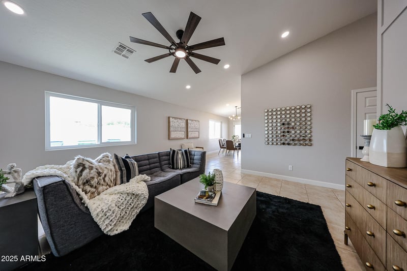 10334 Diamond Ave, Mesa, AZ 85208