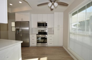 10334 Highwood Ln, Sun City, AZ 85373