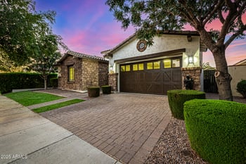 10334 Radiant Ave, Mesa, AZ 85212