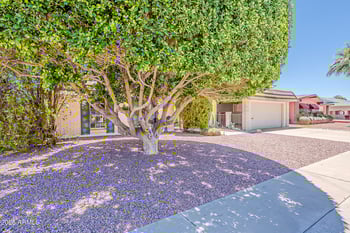 10335 Mission Ln, Sun City, AZ 85351