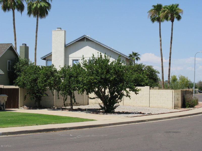 10336 N 61st Ave, Glendale, AZ 85302