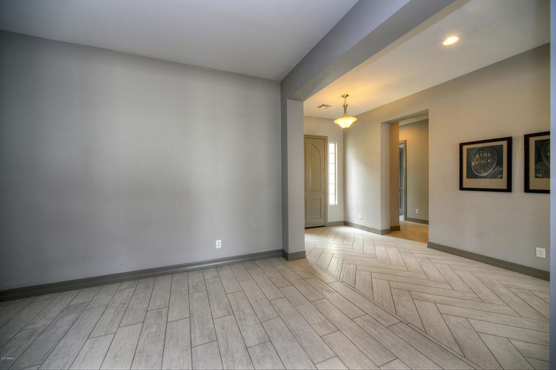10338 E Bergeron Ave, Mesa, AZ 85212