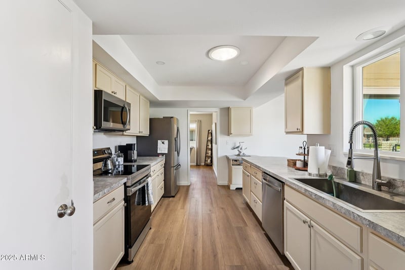 10339 Kingswood Cir, Sun City, AZ 85351
