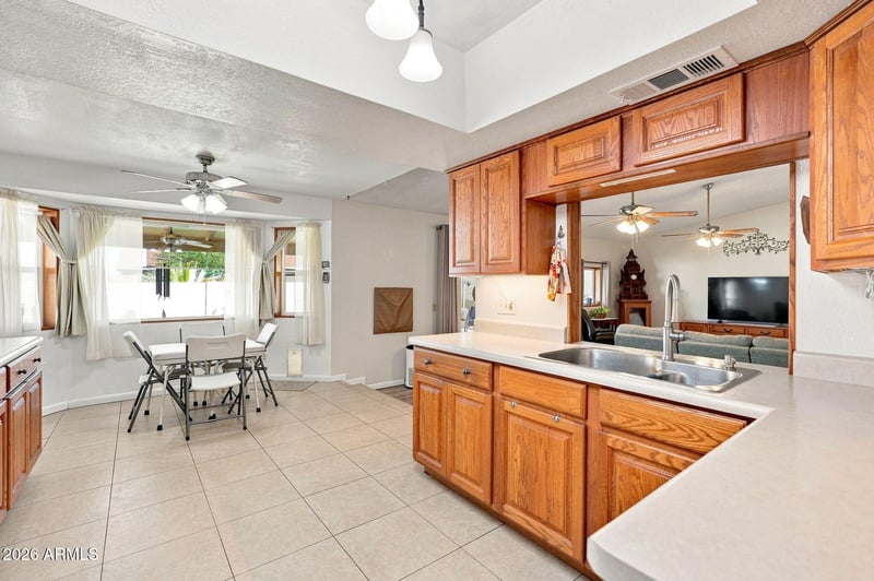 10340 W Hazelwood Ave, Phoenix, AZ 85037