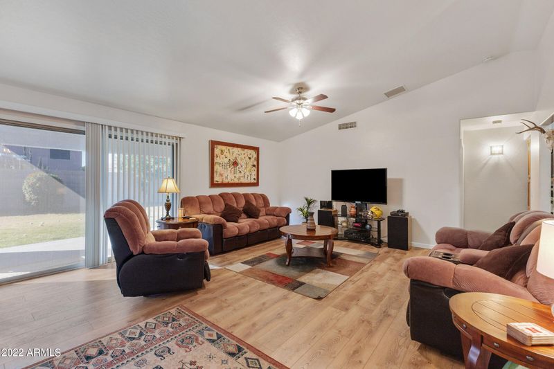 10341 E Dolphin Ave, Mesa, AZ 85208