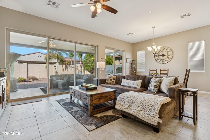 10342 Talameer Ave, Mesa, AZ 85212