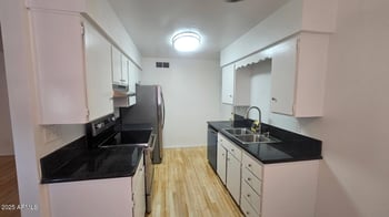 10343 97th Ave #A, Peoria, AZ 85345