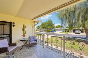 10343 W Prairie Hills Cir, Sun City, AZ 85351