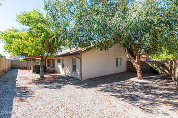 10345 62nd Ave, Glendale, AZ 85302