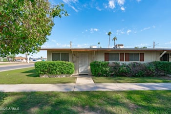 10345 Peoria Ave, Sun City, AZ 85351
