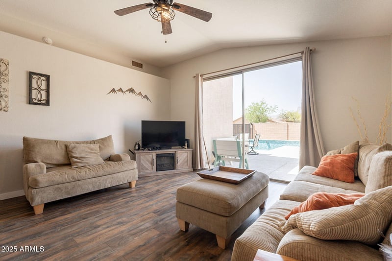 10346 Desert Dawn Dr, Gold Canyon, AZ 85118