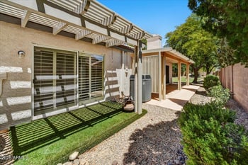 10347 Mohawk Ln, Peoria, AZ 85382