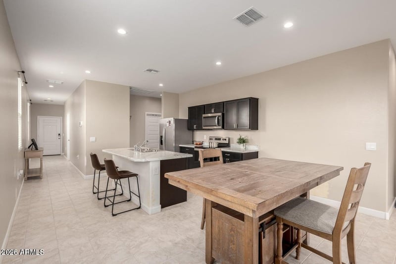10347 S Saguaro Dr, Apache Junction, AZ 85120